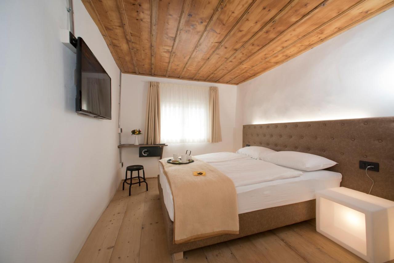 Sir Thomas Bed And More Bolzano Exterior foto